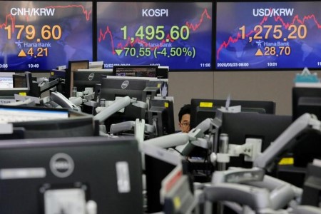 Asian equities receive meagre inflows in October amid recession worries