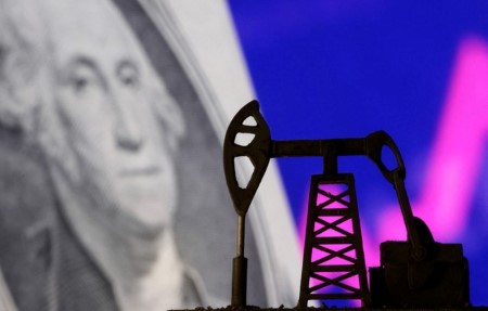 Oil prices gain 2% on big US storage withdrawal, weaker US dollar