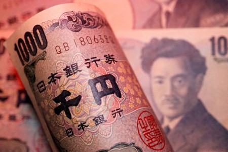 Japan’s yen posts outsized gains, traders suspect new bout of intervention