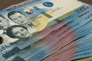 Peso may strengthen vs dollar as US data bolster Fed cut bets