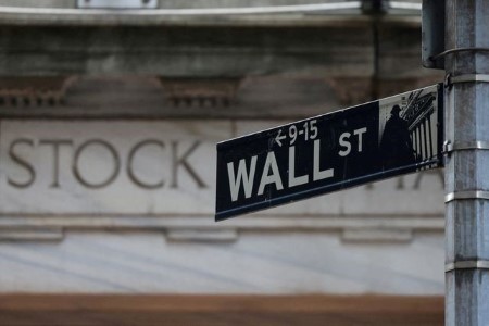 Wall Street ends lower as investors consider tariff impact on results, economy
