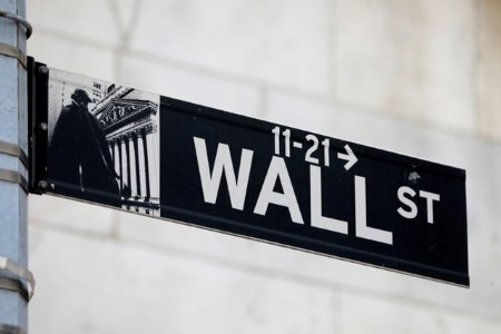 Wall Street ends on muted note ahead of Jackson Hole summit, retailers’ earnings