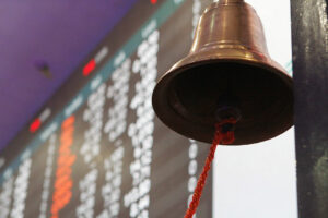 Philippine shares edge up on bargain hunting, Fed bets