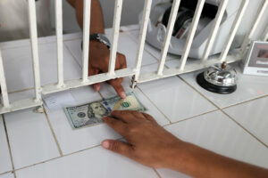 Trump’s remittance tax pushes Filipino workers toward digital transfers