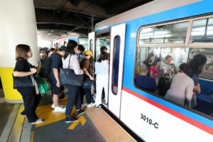 Japan, Philippines seal PHP 8.18-B MRT-3 rehab loan