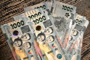 Gov’t raises PHP 107 billion from FXTNs
