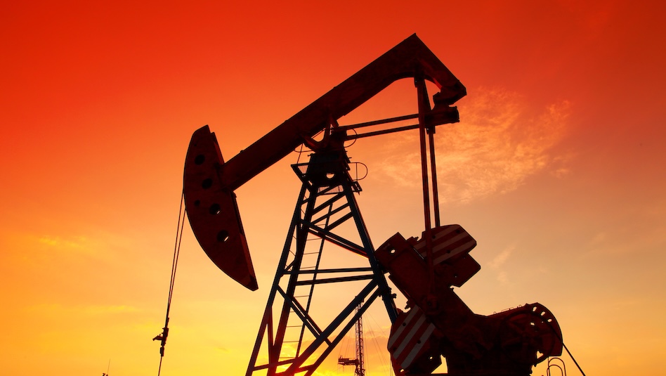 Silhouette of an oil rig